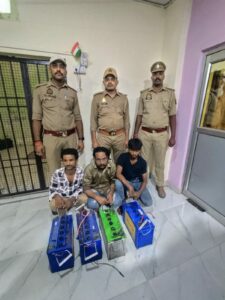 3 शातिर चोरों को पुलिस ने किया अरेस्ट।