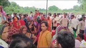 दो लड़कियों की आत्महत्या का मामला 