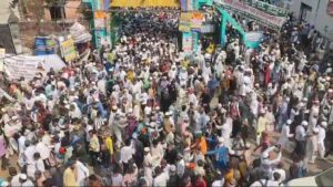 उर्स-ए-रज़वी में देश विदेश के लाखों अकीदतमंदों ने की शिरकत।