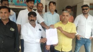 सभासदों ने नगर पंचायत अध्यक्ष पर लगाए गंभीर आरोप,