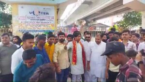 अखिलेश यादव का भाजपा युवा मोर्चा ने फूंका पुतला......