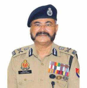 उत्तर प्रदेश के डीजीपी प्रशांत कुमार ने जारी किए निर्दे आगामी छठ पर्व को देखते हुए जारी किए निर्देश