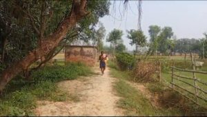 ग्रामीणों ने लगाए हल्का लेखपाल पर गंभीर आरोप