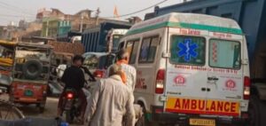 अतिक्रमण हटाने की औपचारिकता पूर्ण सड़कों तक फैली दुकानें।