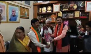 औद्योगिक विकास मंत्री नन्द गोपाल गुप्ता नन्दी पहुंचे बांदा