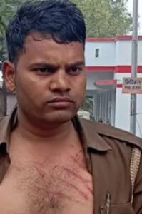 खाकी पर हाथ उठाना युवक को पड़ा भरी