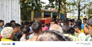 मजिस्ट्रेट की गाड़ी ने बाइक सवार युवक को मारी टक्कर युवक गंभीर रूप से घायल मजिस्ट्रेट की गाड़ी मौके से फरार