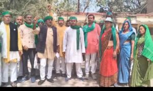 बांदा में भारतीय किसान यूनियन के लोगों ने पंजाब सरकार के खिलाफ खोला मोर्चा,