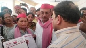 सपा सांसद लाल जी सुमन के आवास में करणी सेना द्वारा किए गए पथराव का मामला