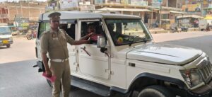 सड़क दुर्घटना को लेकर चलाया गया चेकिंग अभियान 