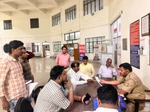 समाजवादी पार्टी के राष्ट्रीय अध्यक्ष अखिलेश यादव को गोली मारने का मामला आया सामने।