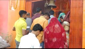 ज्येष्ठ माह के प्रथम बड़े मंगल पर उमड़ी श्रद्धालुओं के भीड़ 