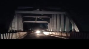 बांदा-टांडा एनएच-232 बाईपास ओवरब्रिज का मरम्मत कार्य पूरा कर जहां देर रात ओवरब्रिज चालू करा दिया गया