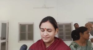 अखिलेश यादव की चिट्ठी पर अपर्णा यादव का तंज कहा चंद मौकवियों को खुश करने के लिए की जा रही ऐसी बात।