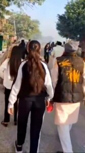 शादी समारोह में विदा के दौरान हुआ पथराव