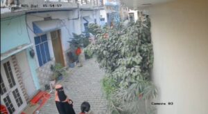 हिन्दू युवती को बुर्का पहनाने के मामले में पांच मुस्लिम छात्राओं पर मुकदमा दर्ज*