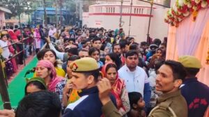 महाशिवरात्रि पर मंदिरों में उमड़ा आस्था का सैलाब,