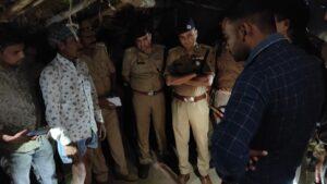 प्यार में पागल युवक ने फावड़े से किया युवती की जीवन लीला समाप्त*