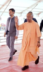 मुख्यमंत्री ने प्रधानमंत्री के प्रस्तावित दौरे की तैयारियों का किया स्थलीय निरीक्षण*