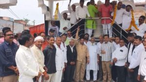 केरलम में कांग्रेस की जीत को लेकर कांग्रेसियों में जश्न का माहौल।